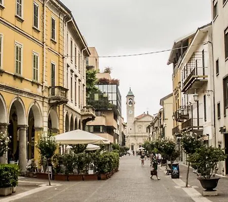 Le Stanze Di Leopardi